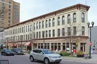 Peck Block