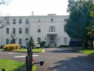 Brooks Mansion