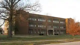 Lincoln Park School