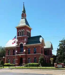 Tate County Courthouse