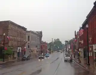 North Main–Bank Streets Historic District