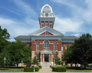 Saline County Courthouse
