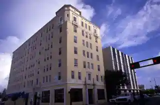 Dixie Court Hotel