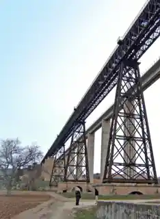Hacho Bridge