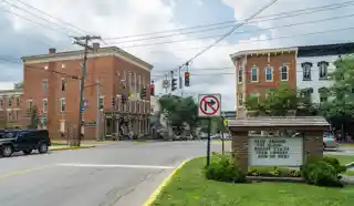 Clinton Village Historic District