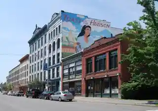 Northern River Street Historic District