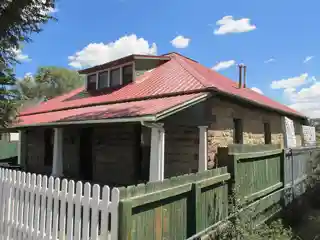 House at 16 Grand