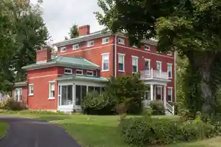 Benjamin B. Leas House