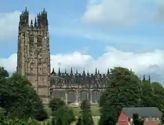 St Giles' Church