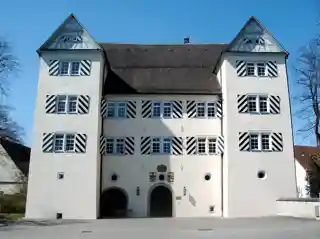 Alfdorf Manor