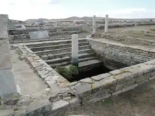 Minoan Fountain