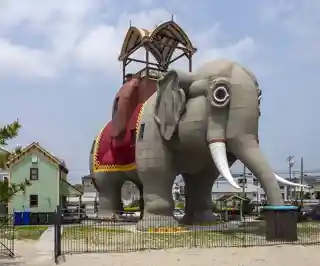 Lucy, the Margate Elephant