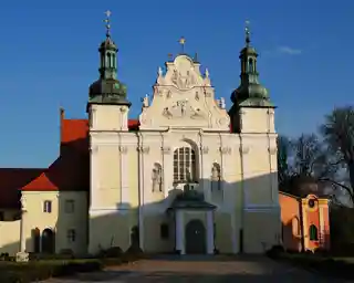 Holy Trinity Church