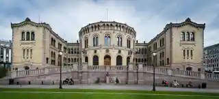 Storting building