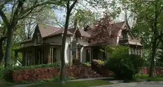 Seven Gables
