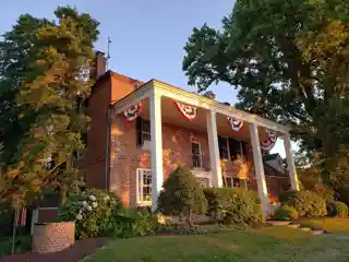 Stoopley Gibson Manor