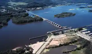 Lock and Dam No. 6