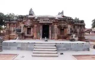 Chandramauleshwara temple at Unkal