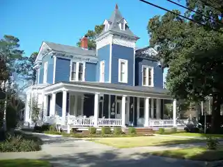 Tockwotton-Love Place Historic District