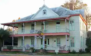 Smith-Nelson Hotel