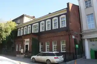 Potaninskaya Street 10a
