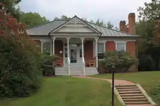 Phillips–Ronald House