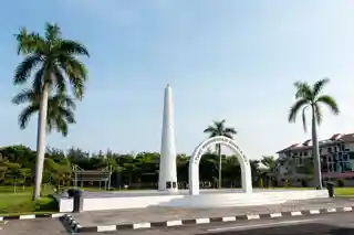 Double Six Monument