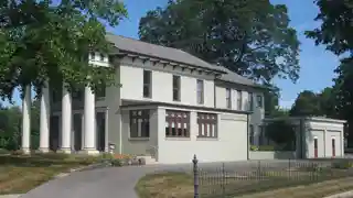 West Eighth Street Historic District