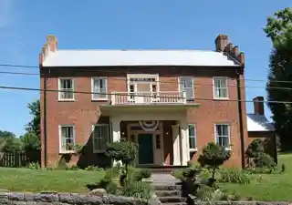 Henry Hoss House