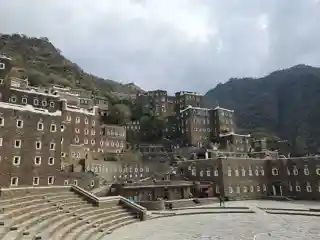 Rijal Almaa