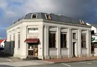 Hokitika Savings Bank building