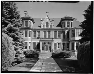 St. Alphonsus Hospital