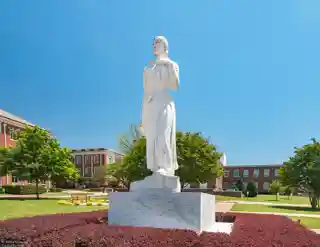 Pioneer Woman Monument
