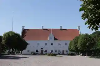 Högestad Castle