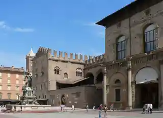 Palazzo Re Enzo, Bologna