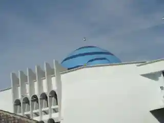 Al-Muktafi Billah Shah Mosque