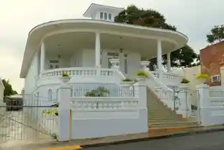 Berta Sepulveda House