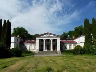 Zentene Palace