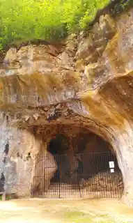 Les Combarelles cave