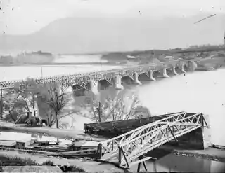 Aqueduct Bridge