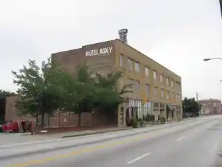 Davis, H.B., Building--Hotel Roxy