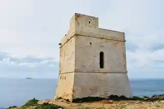 Ħamrija Tower