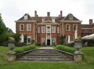 Lainston House