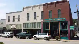 Leslie Commercial Historic District