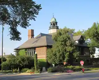 Lake Forest Historic District