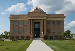 McIntosh County Courthouse