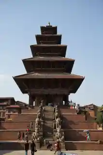 Nyatapola