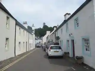 6 Cathedral Street