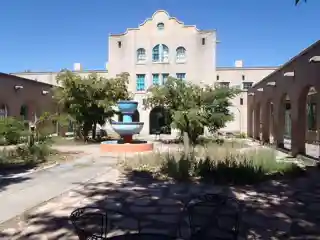 Val Verde Hotel