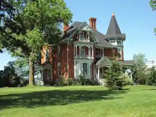 George B. Horton andAmanda Bradish Farmstead